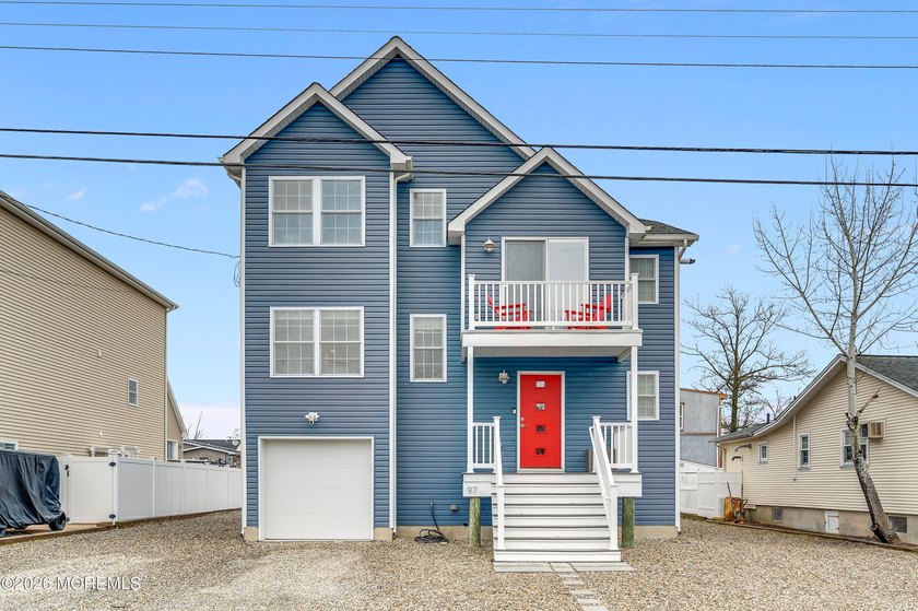 Discover your dream home in the highly sought-after Shore Acres - Beach Home for sale in Brick, New Jersey on Beachhouse.com