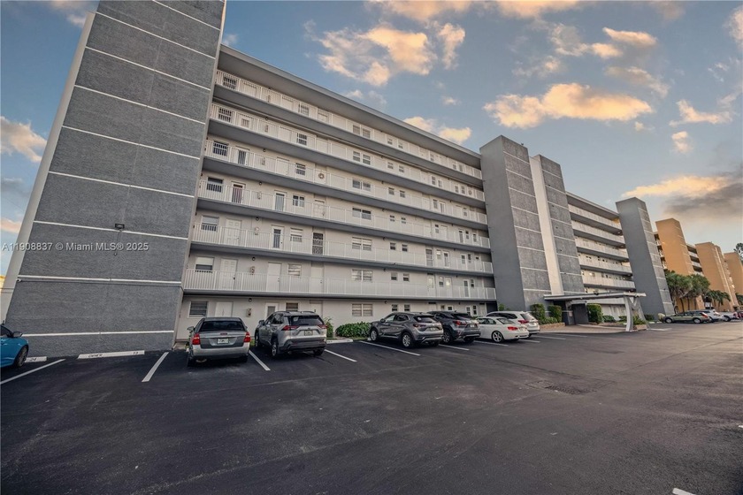 Welcome to this spacious and stylish condo perfectly located in - Beach Condo for sale in Hallandale Beach, Florida on Beachhouse.com