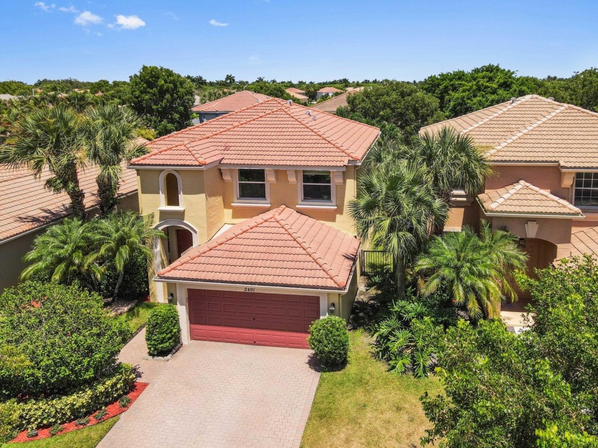 Luxurious living in the popular gated community of Olympia in - Beach Home for sale in Wellington, Florida on Beachhouse.com