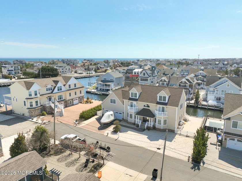 Coming Soon, showings start Monday 4/6 | Located in desirable - Beach Home for sale in Mantoloking, New Jersey on Beachhouse.com
