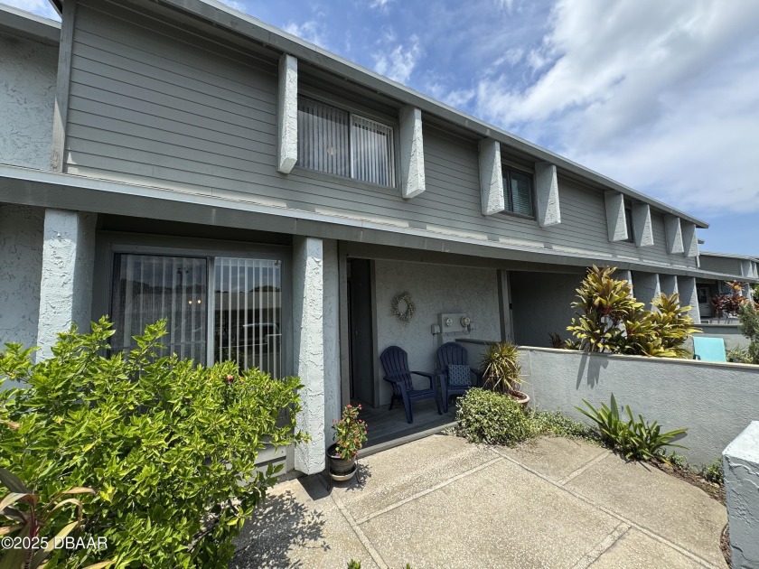 Affordable Ormond Beach living-don't miss this amazing - Beach Condo for sale in Ormond Beach, Florida on Beachhouse.com