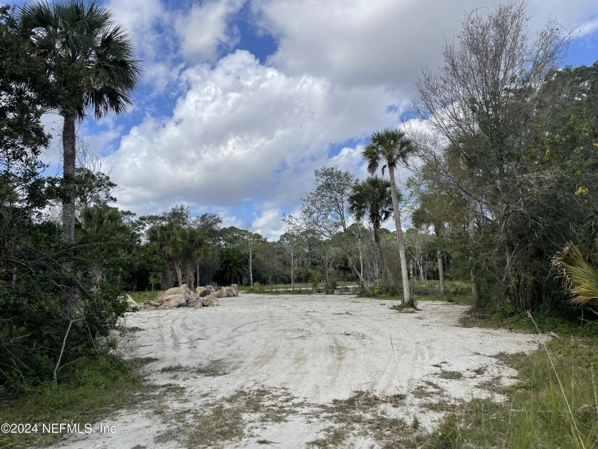 Opportunity awaits! Build your dream home to your specifications - Beach Acreage for sale in Melbourne, Florida on Beachhouse.com