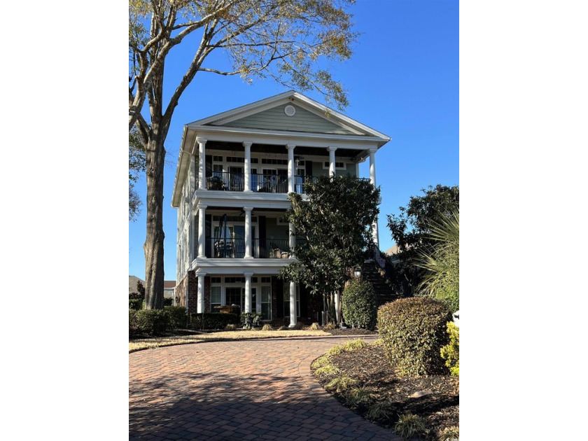 Beautifully finished Charleston Style house custom built by the - Beach Home for sale in Myrtle Beach, South Carolina on Beachhouse.com