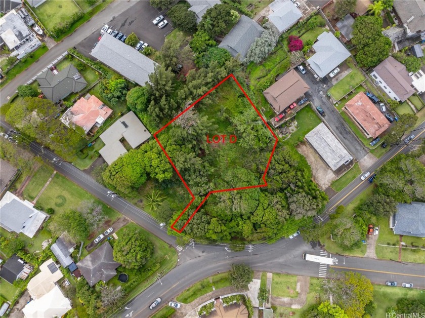 Build your dream home on this 12,259 sqft lot. This lot features - Beach Lot for sale in Honolulu, Hawaii on Beachhouse.com