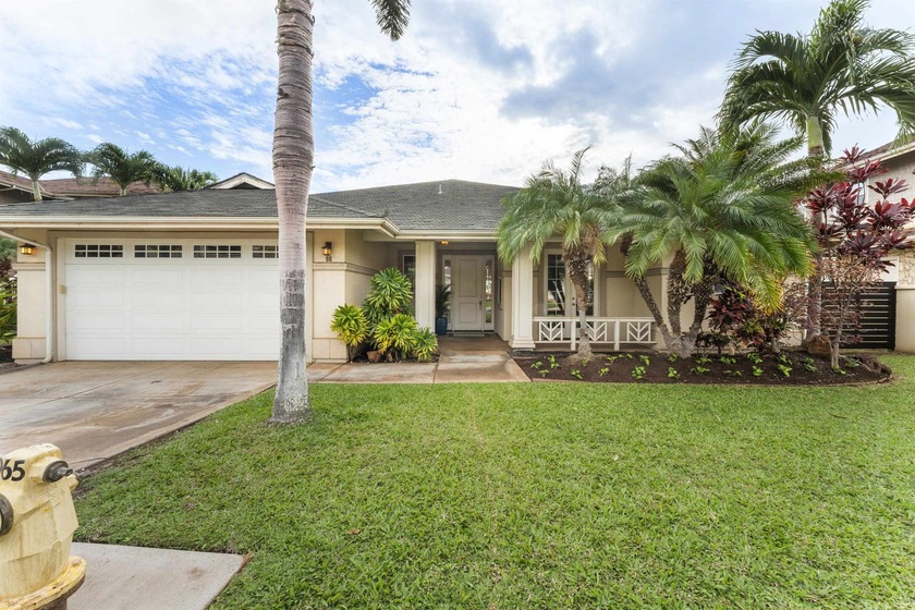 FIRST TIME available. LARGEST single-level floor plan in Moana - Beach Home for sale in Kihei, Hawaii on Beachhouse.com