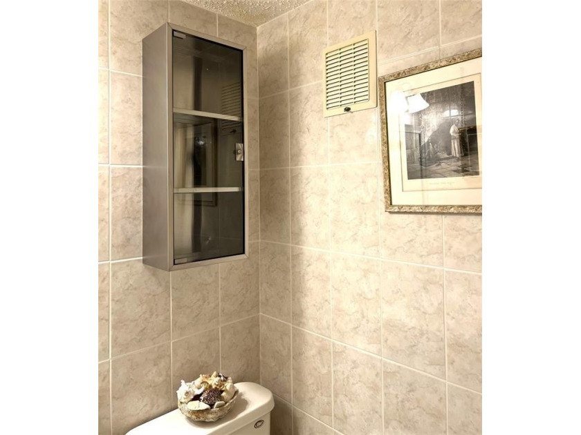 2057 Cambridge C 2057 - Beach Condo for sale in Deerfield Beach, Florida on Beachhouse.com