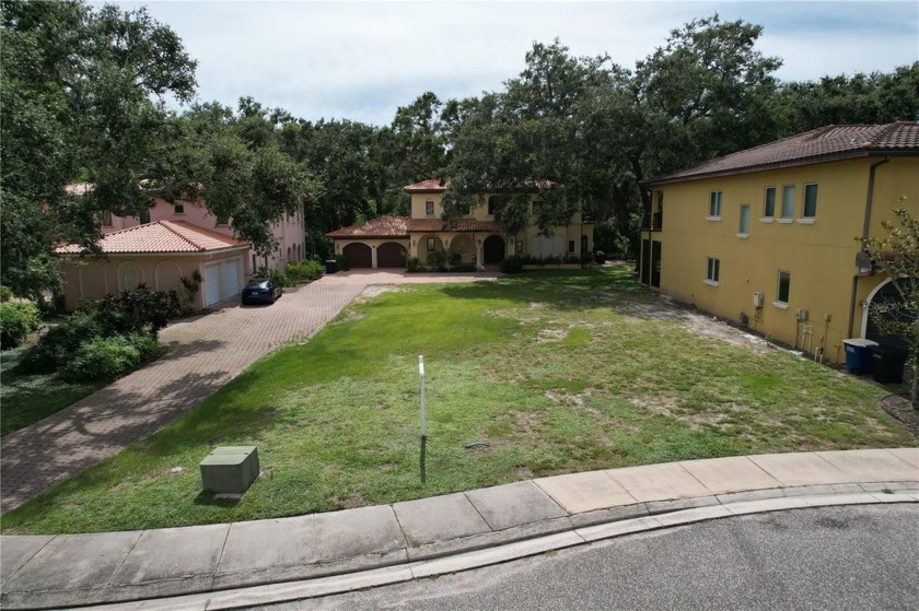 PRICE REDUCED! Two vacant lots, side-by-side, sold as one! Come - Beach Lot for sale in Clearwater, Florida on Beachhouse.com