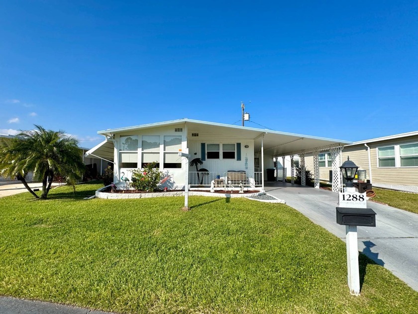This 2-bedroom, 2-bath home offers 960 square feet of - Beach Home for sale in Daytona Beach, Florida on Beachhouse.com