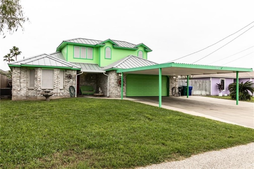 Spring Break Special!!! If you're looking for waterfront fun in - Beach Home for sale in Corpus Christi, Texas on Beachhouse.com