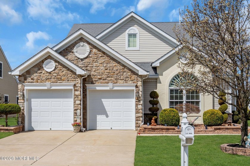 Your dream home and lifestyle awaits! Welcome to your stunning 3 - Beach Home for sale in Waretown, New Jersey on Beachhouse.com