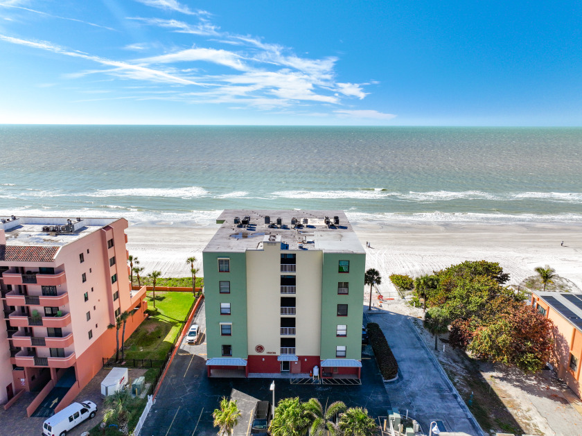 Pointe Condominium - Beach Vacation Rentals in Indian Shores, Florida on Beachhouse.com