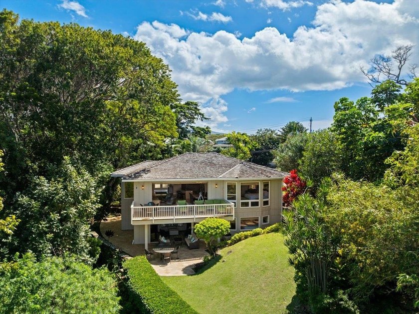 Also listed as Condo MLS#408904. Pass through your own private - Beach Condo for sale in Lahaina, Hawaii on Beachhouse.com