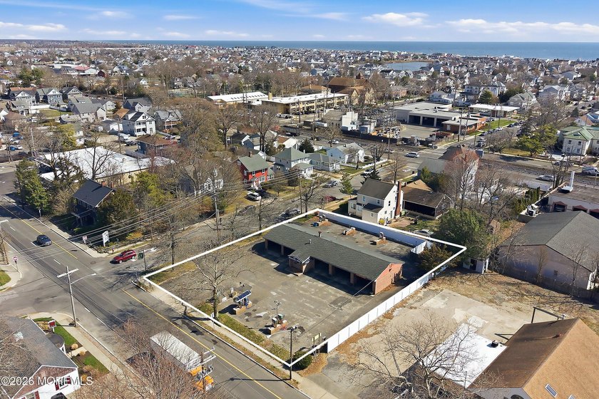 This is a rare opportunity offering both residential and - Beach Lot for sale in Point Pleasant Beach, New Jersey on Beachhouse.com