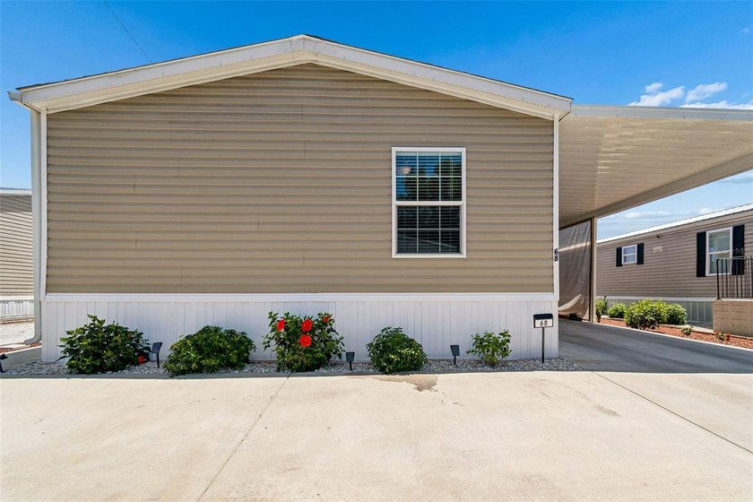---OWN THE LAND SHARE---NO LOT RENT---NO MONTHLY CO-OP - Beach Home for sale in Largo, Florida on Beachhouse.com