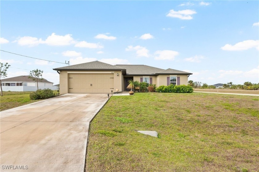 Welcome to your retreat in Northwest Cape Coral! Newly built in - Beach Home for sale in Cape Coral, Florida on Beachhouse.com