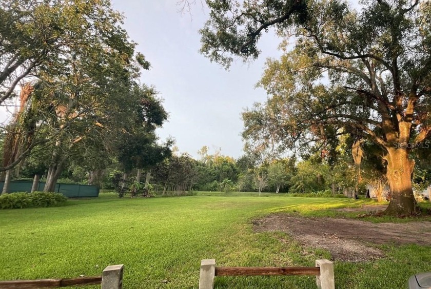 Rare find! Nearly half an acre vacant home lot on a quiet - Beach Lot for sale in Sarasota, Florida on Beachhouse.com