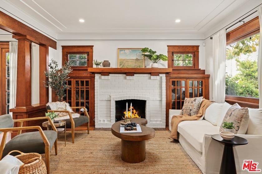 Welcome home to this rare and soulful compound in the heart of - Beach Home for sale in Venice, California on Beachhouse.com