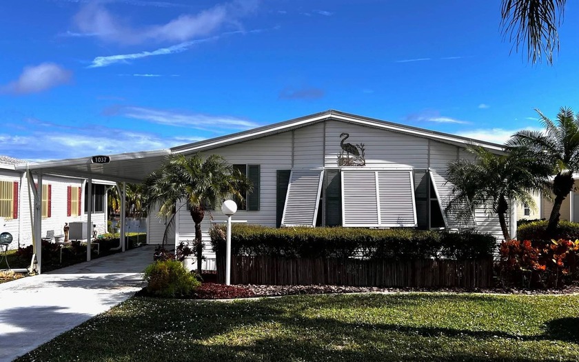 Description - Bright, open-concept home with enclosed lanai - Beach Home for sale in Sebastian, Florida on Beachhouse.com