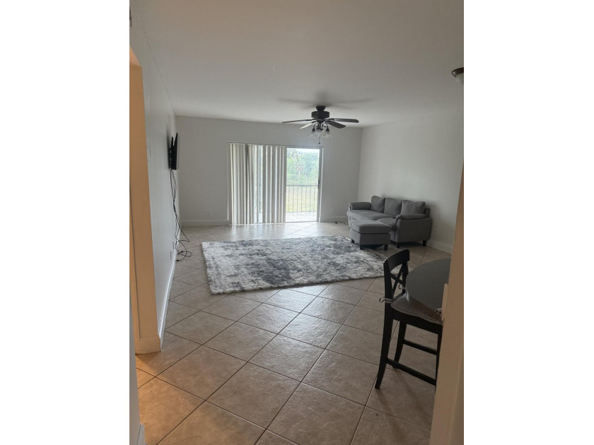 Spacious 1-bedroom, 1.5-bath unit located in the desirable Falls - Beach Condo for sale in Lauderhill, Florida on Beachhouse.com