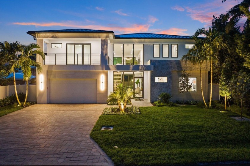 Welcome to your dream home in the highly sought-after Lake Ida - Beach Home for sale in Delray Beach, Florida on Beachhouse.com