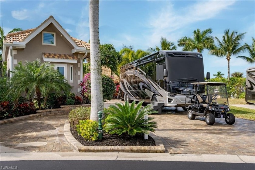 Lot 27 - Your turnkey tropical oasis awaits!  Imagine driving up - Beach Lot for sale in Naples, Florida on Beachhouse.com