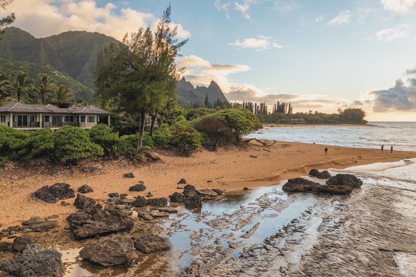 Stylish, contemporary design meets meticulous craftsmanship. Set - Beach Home for sale in Hanalei, Hawaii on Beachhouse.com