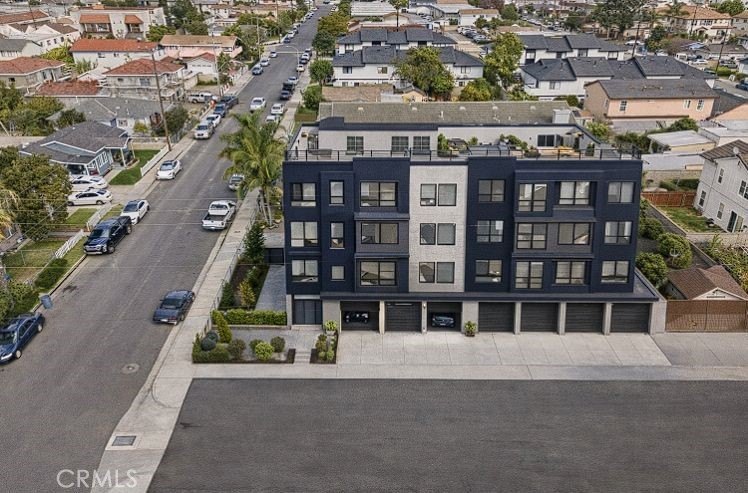 CALLING ALL INVESTORS, BUILDERS, AND DEVELOPERS: Rare - Beach Home for sale in Westminster, California on Beachhouse.com