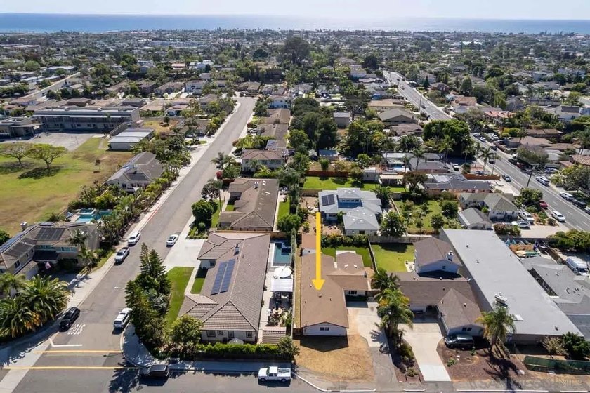 In Olde Carlsbad just minutes from the ocean, this upgraded - Beach Home for sale in Carlsbad, California on Beachhouse.com