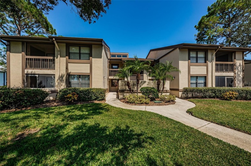 PRiCE CORRECTION of almost $25,000! Lovely First Floor End Unit - Beach Condo for sale in Oldsmar, Florida on Beachhouse.com