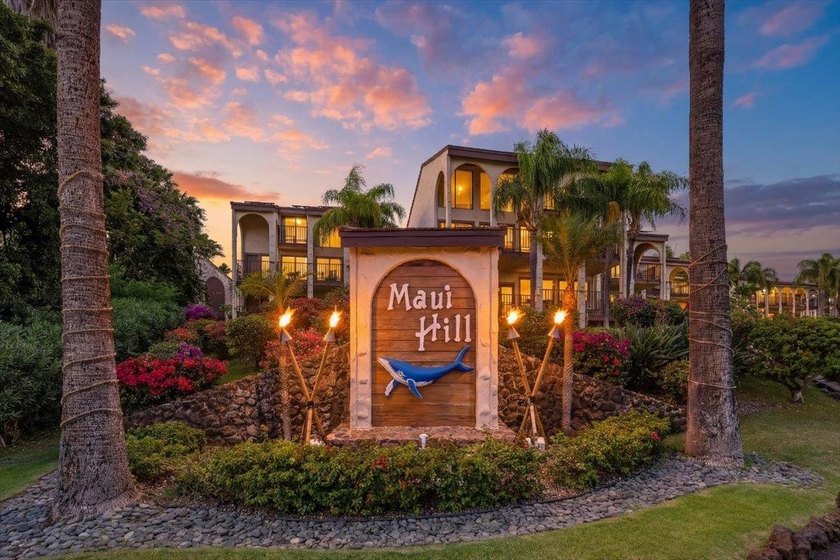 Welcome to Maui Hill 94, a rare 3-bedroom, 3-bath island retreat - Beach Condo for sale in Kihei, Hawaii on Beachhouse.com