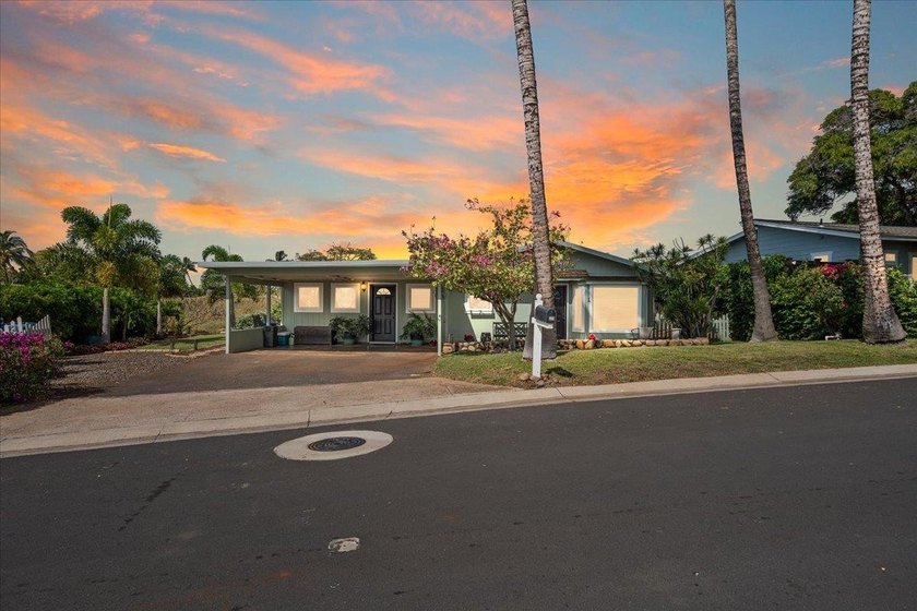 Welcome to 219 Hoohale Place in Kihei, a charming single-level - Beach Home for sale in Kihei, Hawaii on Beachhouse.com