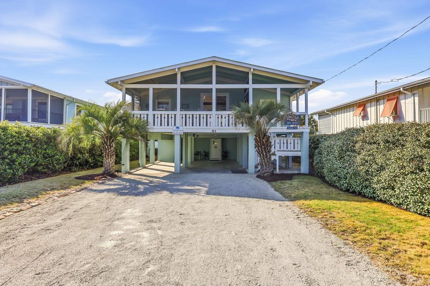 162 Norris Drive, South Litchfield Beach  Located in the heart - Beach Home for sale in Pawleys Island, South Carolina on Beachhouse.com