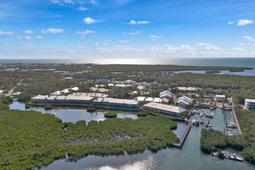 Calling ALL Boaters!  RARELY Available Townhome in The Landings - Beach Townhome/Townhouse for sale in Key Largo, Florida on Beachhouse.com