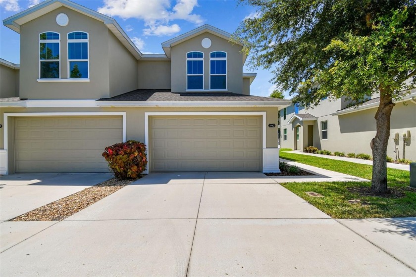 Welcome to Montclair Lake Townhomes, a friendly - Beach Townhome/Townhouse for sale in Clearwater, Florida on Beachhouse.com