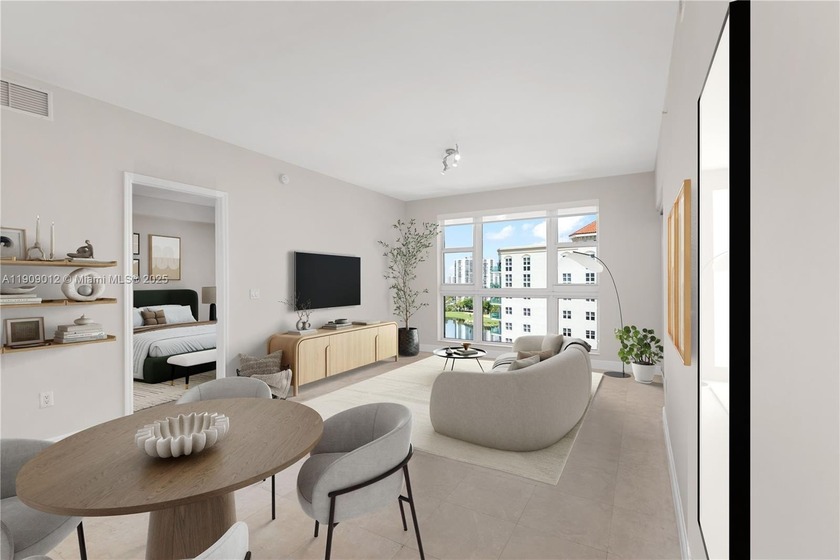 Bright and spacious penthouse in Turnberry Village with soaring - Beach Condo for sale in Aventura, Florida on Beachhouse.com