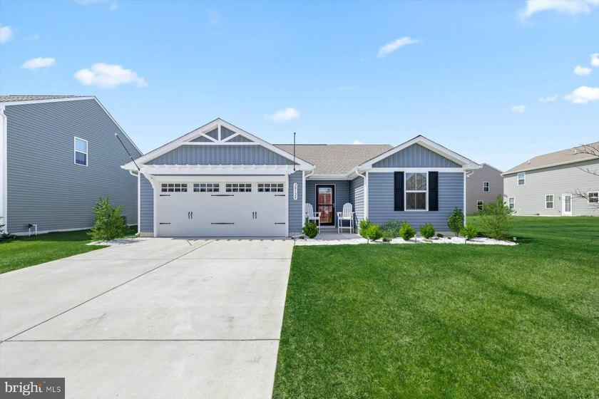 Where indoor comfort meets stunning outdoor living!A Enjoy - Beach Home for sale in Selbyville, Delaware on Beachhouse.com