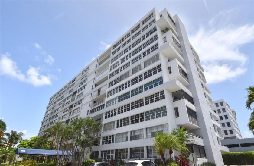 Nicely appointed condo East of US1 and on the water with visitor - Beach Condo for sale in Fort Lauderdale, Florida on Beachhouse.com
