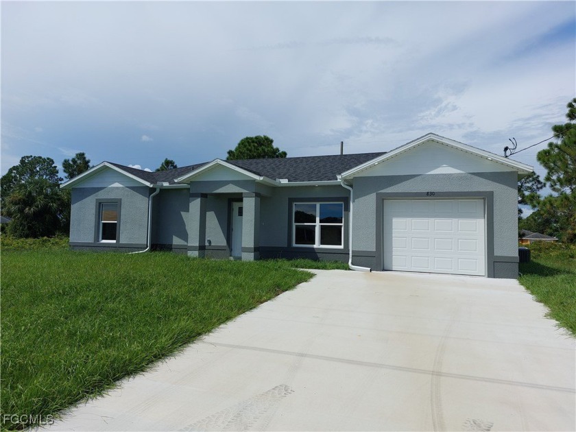 Stunning New Construction Move in ready in Lehigh Acres! Picture - Beach Home for sale in Lehigh Acres, Florida on Beachhouse.com