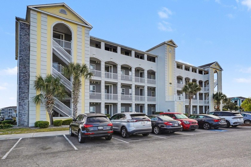 This well-maintained, lightly used 3-bedroom, 2-bath condo is - Beach Condo for sale in Little River, South Carolina on Beachhouse.com