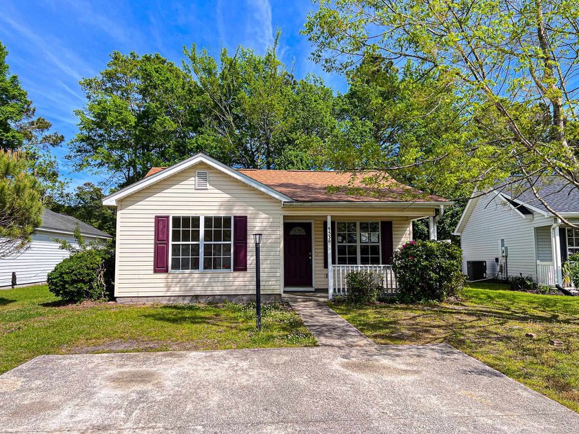 Better than great home located in a highly desirable area! This - Beach Home for sale in Myrtle Beach, South Carolina on Beachhouse.com