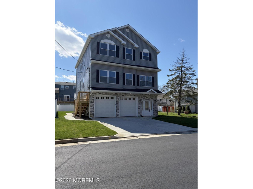 Welcome to your dream home in Union Beach! Stunning new - Beach Home for sale in Union Beach, New Jersey on Beachhouse.com