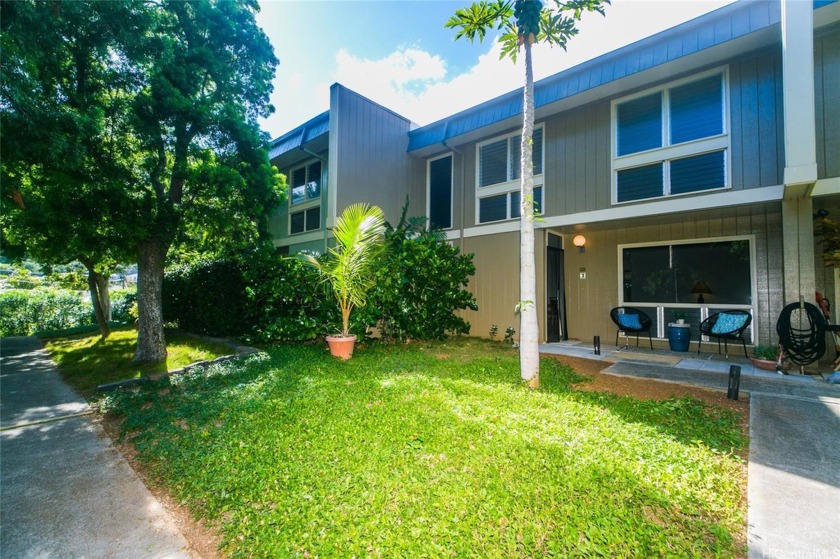 This lovely 2 story townhome has been recently painted - Beach Home for sale in Honolulu, Hawaii on Beachhouse.com