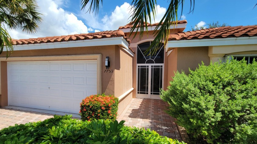 7753 Trapani Ln, a stunning residence in the prestigious Ponte - Beach Home for sale in Boynton Beach, Florida on Beachhouse.com