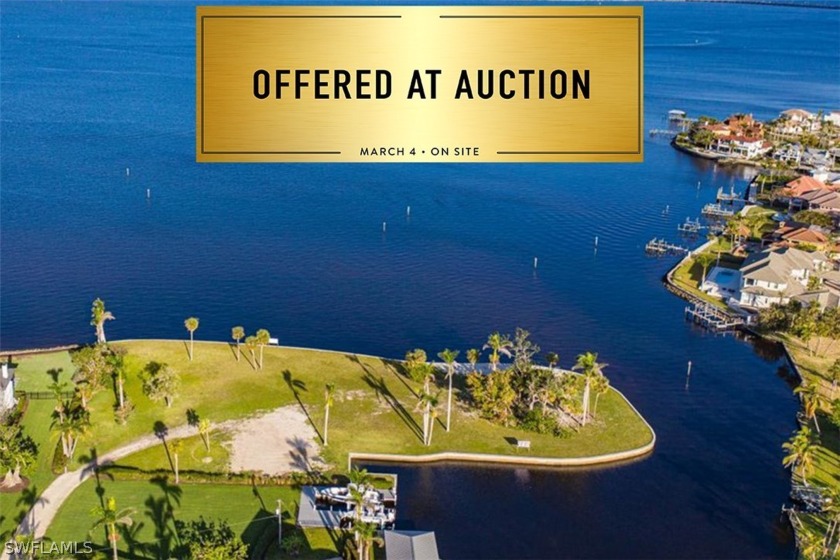 Truly one of a kind. This is an opportunity for someone to own - Beach Lot for sale in Fort Myers, Florida on Beachhouse.com