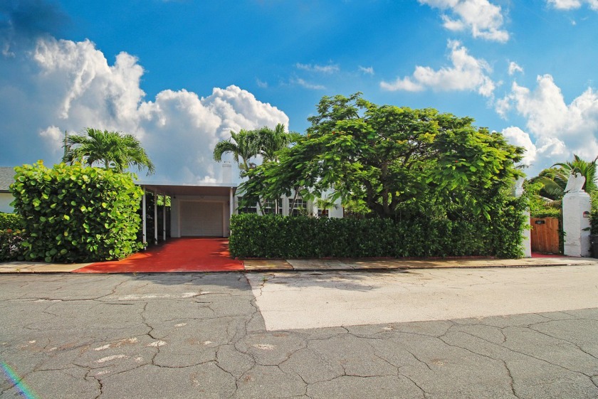 Charming 1920's Florida Style Bungalow, South of Southern, and - Beach Home for sale in West Palm Beach, Florida on Beachhouse.com