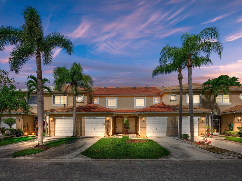 One of the best Lake Views in Smithbrooke. Very close to Pool - Beach Townhome/Townhouse for sale in Lake Worth, Florida on Beachhouse.com