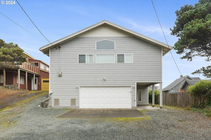 Welcome to your sun-soaked haven, just steps from the ocean! - Beach Home for sale in Rockaway Beach, Oregon on Beachhouse.com