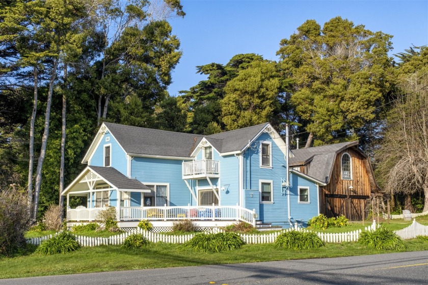 Annie`s Beach House - Beach Vacation Rentals in , CA on Beachhouse.com