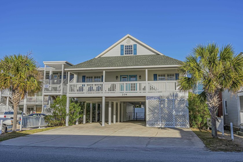 Cherry Grove at Its Finest! Don't miss this fully furnished - Beach Home for sale in North Myrtle Beach, South Carolina on Beachhouse.com