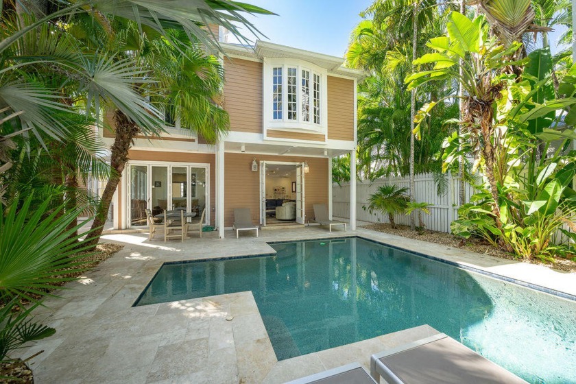 Investment opportunity! Weekly rentals are allowed! Nestled - Beach Home for sale in Key West, Florida on Beachhouse.com